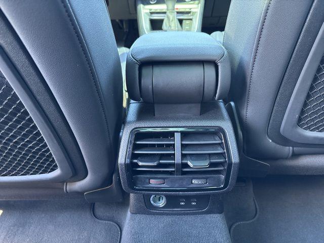 2022 Audi Q3 Premium Plus 45 TFSI S line quattro Tiptronic