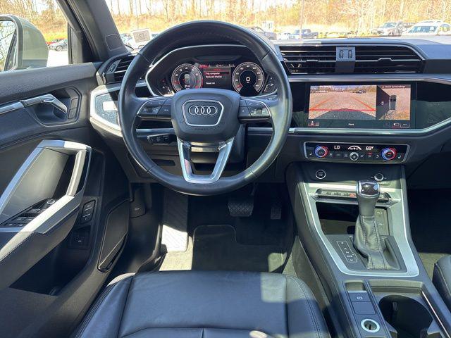 2022 Audi Q3 Premium Plus 45 TFSI S line quattro Tiptronic