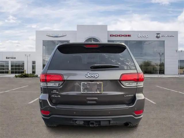 2020 Jeep Grand Cherokee Laredo E 4x4