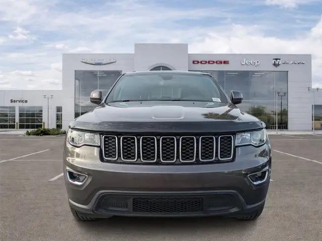 2020 Jeep Grand Cherokee Laredo E 4x4