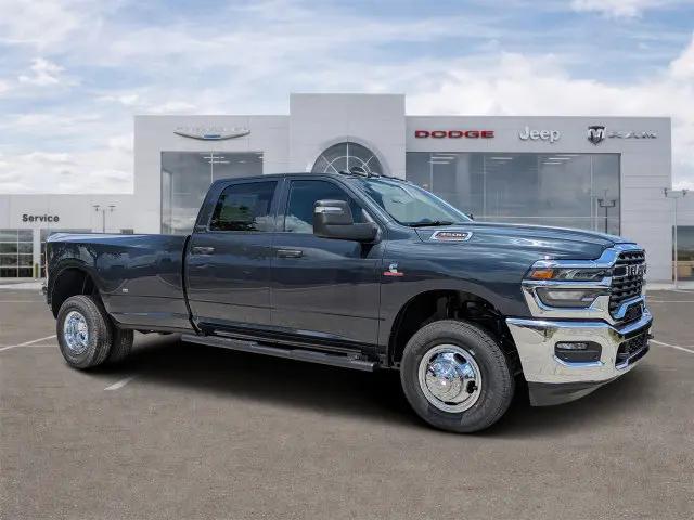 2026 Ram 3500 Tradesman Crew Cab 4x4 8 Box for sale in Fort Myers, FL