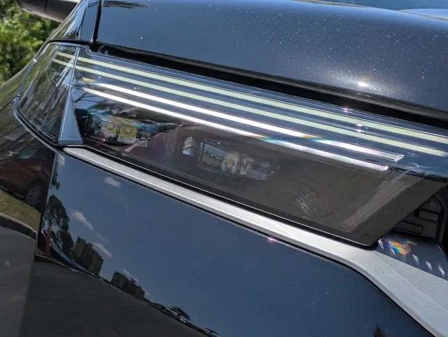 2026 Jeep Grand Wagoneer 4x2