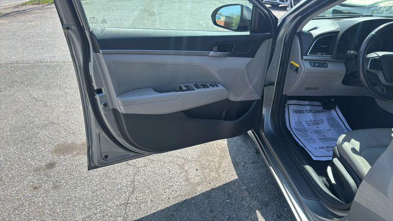2018 Hyundai Elantra Value Edition