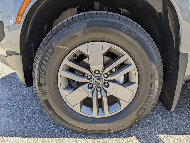 2026 Nissan Frontier Crew Cab SV 4x2