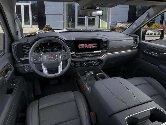 2026 GMC Sierra 1500 Crew Cab, Short Bed, SLT, 4WD