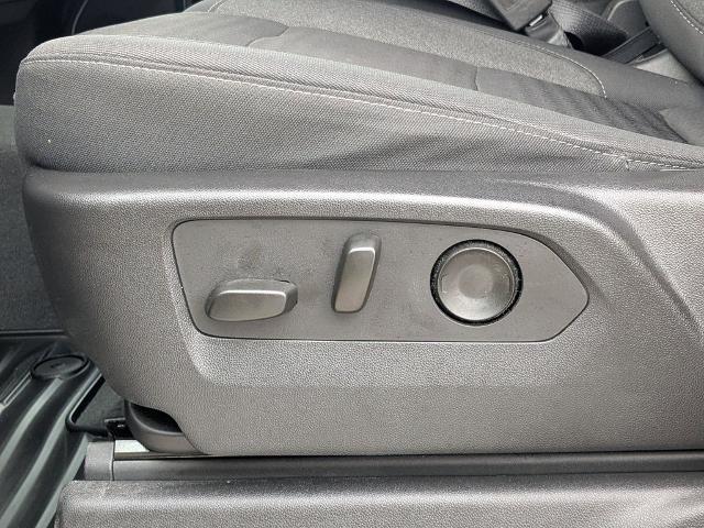 2023 Chevrolet Silverado 1500 4WD Crew Cab Short Bed LT with 2FL