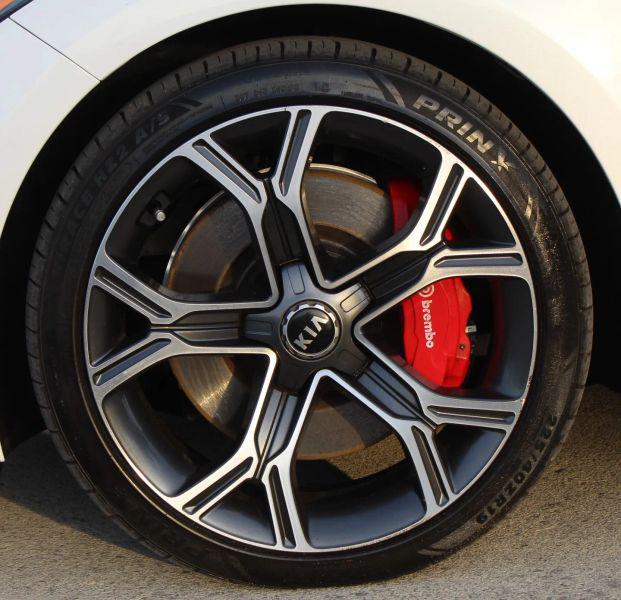 2018 Kia Stinger GT2