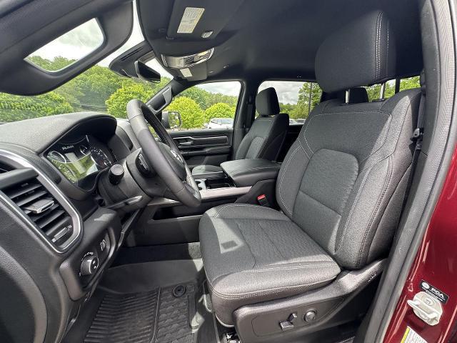 2025 Ram 1500 Big Horn Crew Cab 4x4 5'7" Box