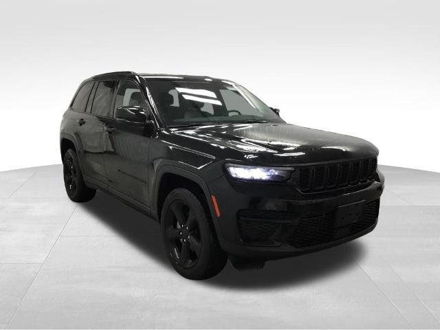 2023 Jeep Grand Cherokee Altitude 4x4