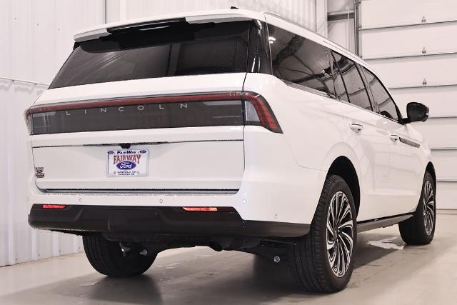 2025 Lincoln Navigator Black Label