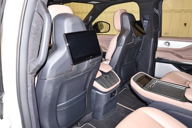 2025 Lincoln Navigator Black Label
