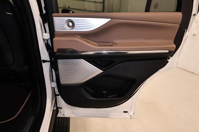 2025 Lincoln Navigator Black Label