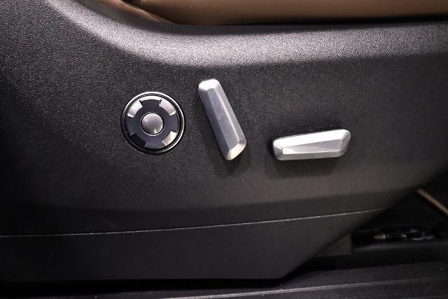 2025 Lincoln Navigator Black Label