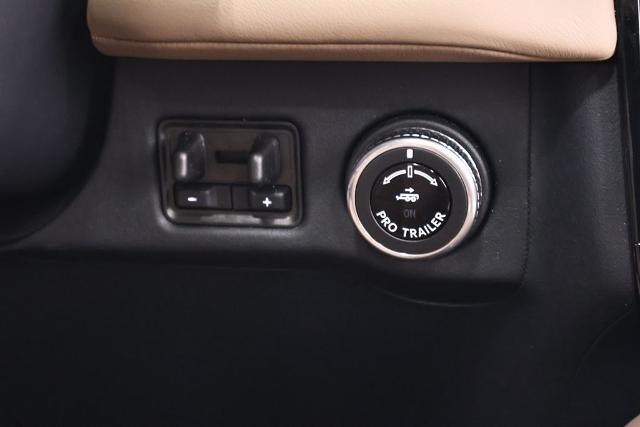 2025 Lincoln Navigator Black Label