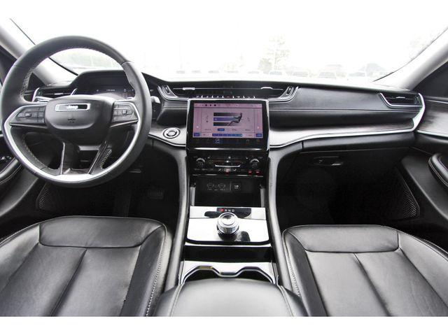 2023 Jeep Grand Cherokee Limited 4x2