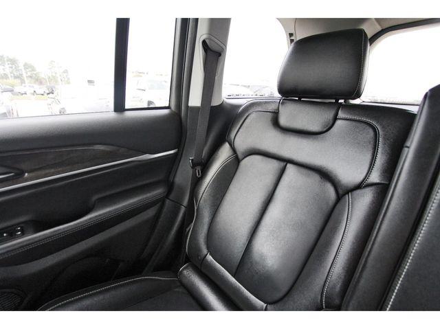 2023 Jeep Grand Cherokee Limited 4x2