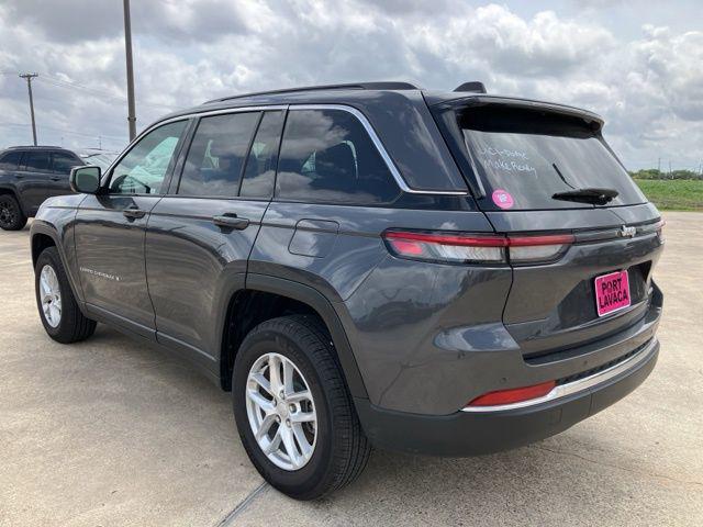 2025 Jeep Grand Cherokee Laredo X 4x2