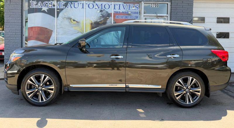 2017 Nissan Pathfinder Platinum