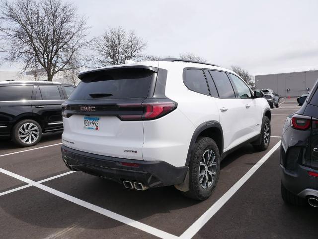 2025 GMC Acadia AWD AT4