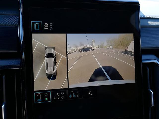 2025 GMC Acadia AWD AT4
