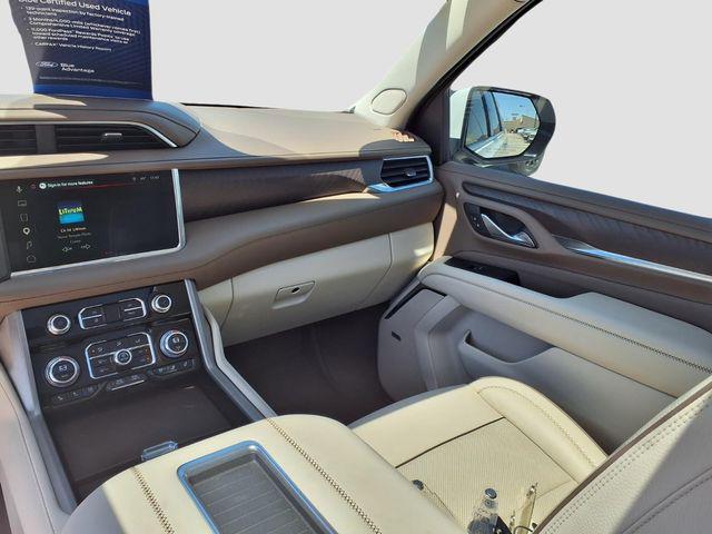 2023 GMC Yukon XL 4WD Denali