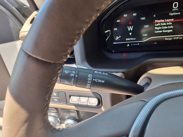 2023 GMC Yukon XL 4WD Denali