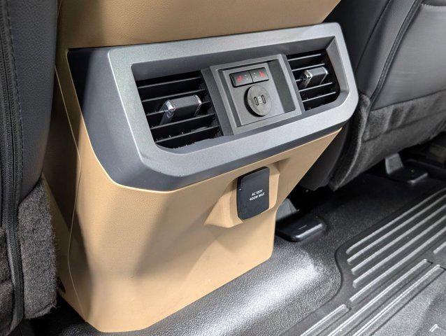 2025 Ford F-350 LARIAT