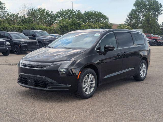 2027 Chrysler Pacifica Select AWD