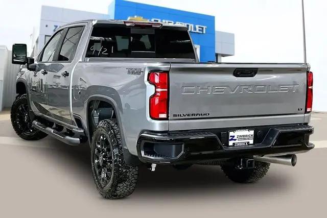 2026 Chevrolet Silverado 2500HD Crew Cab, Standard Bed, LT, 4WD