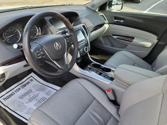 2017 Acura TLX w/Technology Package