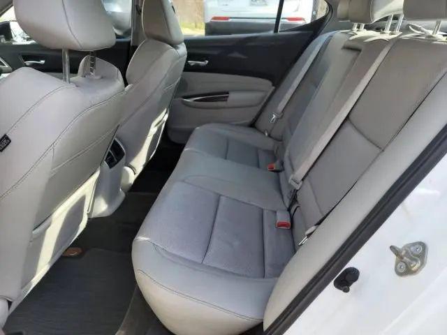 2017 Acura TLX w/Technology Package