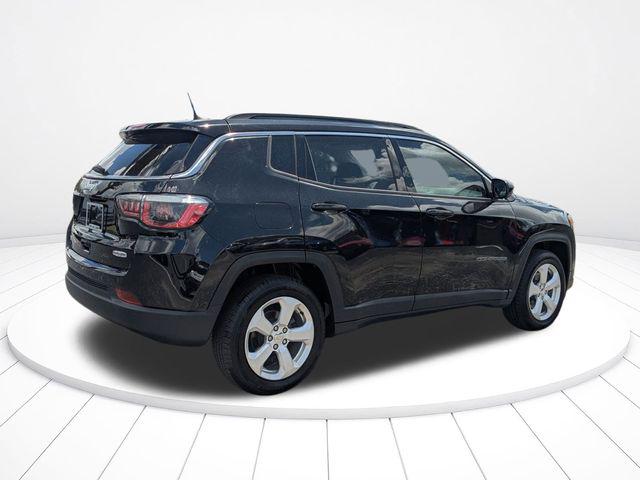 2018 Jeep Compass Latitude FWD