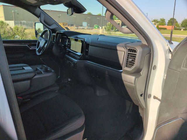 2025 Chevrolet Silverado 2500HD 4WD Crew Cab Standard Bed LT