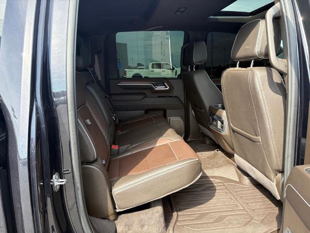 2024 GMC Sierra 2500HD 4WD Crew Cab Standard Bed Denali