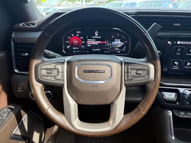 2024 GMC Sierra 2500HD 4WD Crew Cab Standard Bed Denali
