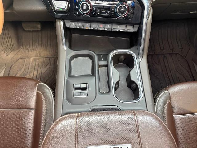 2024 GMC Sierra 2500HD 4WD Crew Cab Standard Bed Denali
