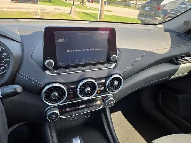 2020 Nissan Sentra SV Xtronic CVT