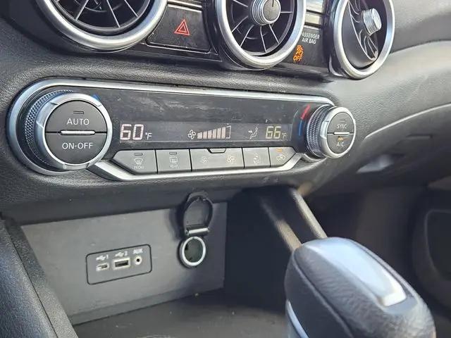 2020 Nissan Sentra SV Xtronic CVT