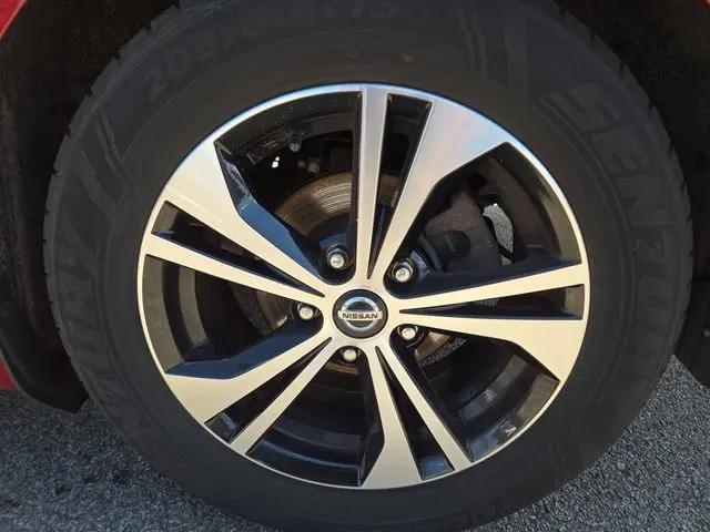 2020 Nissan Sentra SV Xtronic CVT