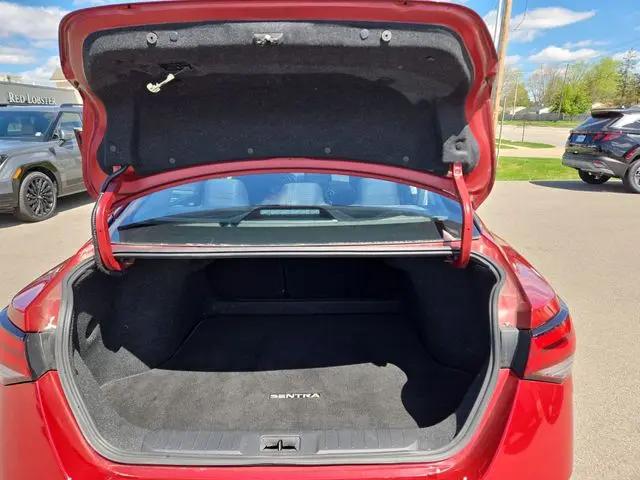 2020 Nissan Sentra SV Xtronic CVT