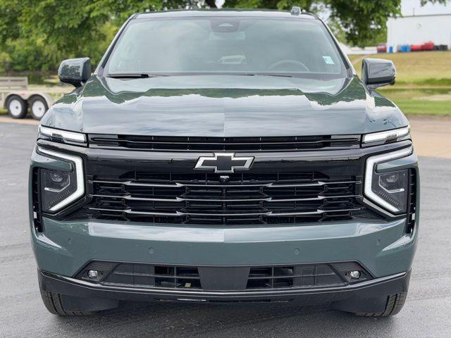 2026 Chevrolet Suburban RST, 4WD