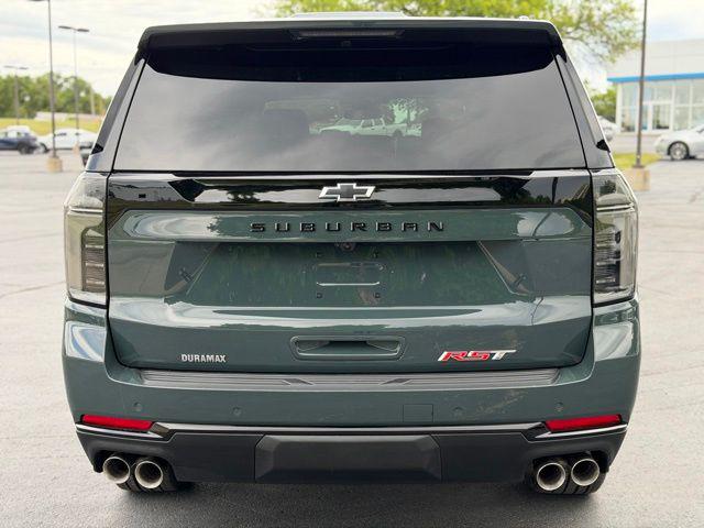 2026 Chevrolet Suburban RST, 4WD