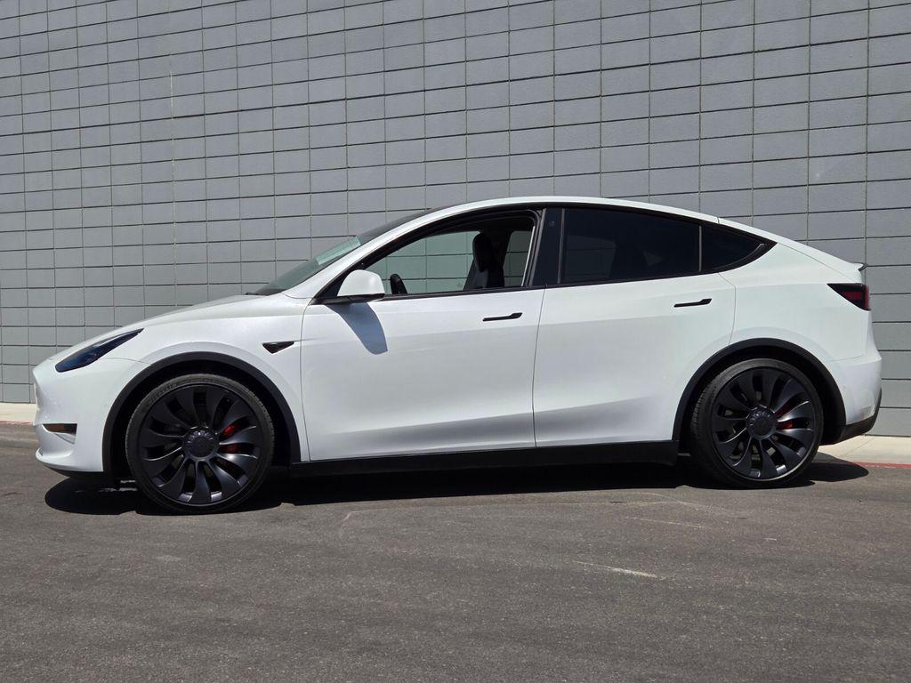 Used 2022 Tesla Model Y Performance with VIN 7SAYGDEF5NF560966 for sale in Henderson, NV
