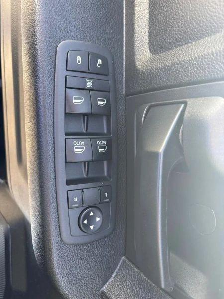 2019 Ram 1500 Classic Express Quad Cab 4x4 6'4" Box