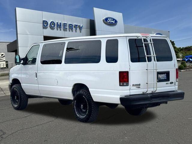 2014 Ford E-350 Super Duty XL