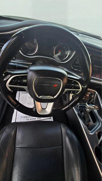 2018 Dodge Challenger SXT Plus