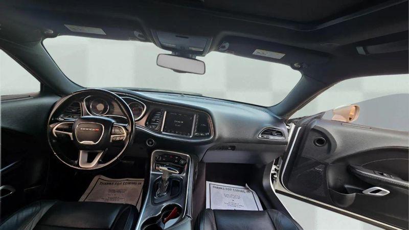 2018 Dodge Challenger SXT Plus