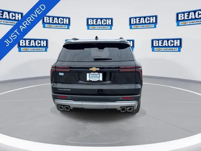 2026 Chevrolet Traverse FWD LT
