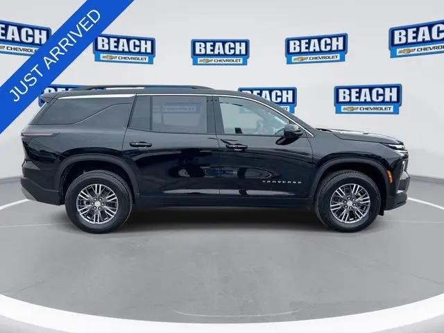 2026 Chevrolet Traverse FWD LT