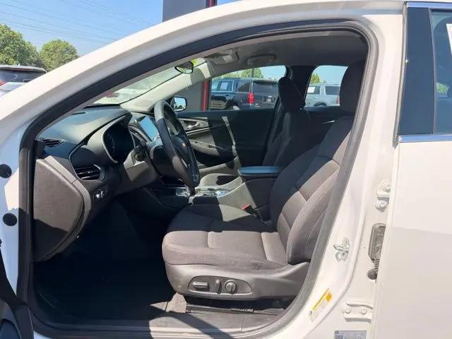 2025 Chevrolet Malibu FWD 1LT